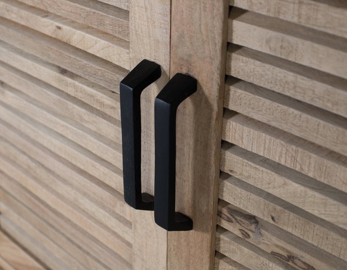 GINER Y COLOMER Aparador de 4 puertas en madera de mango Natural